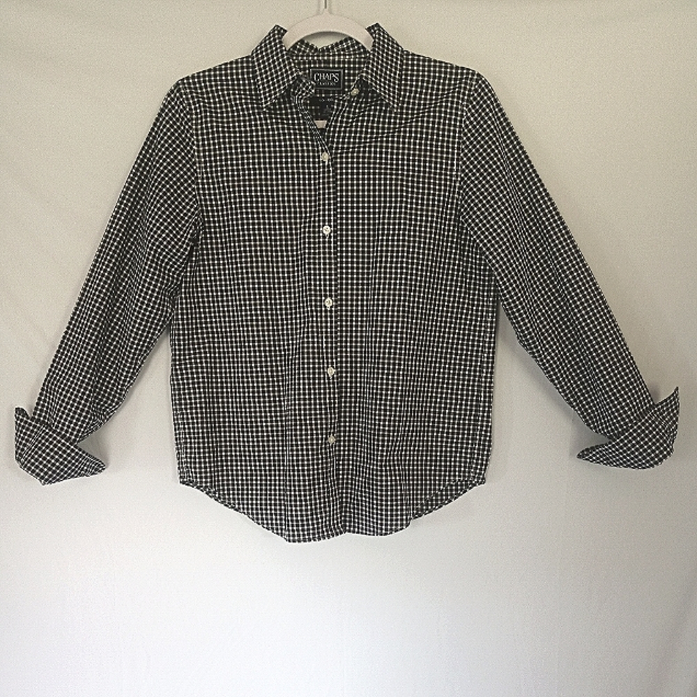 CHAPS Classic Blouse- size XS- Black/White Print - No Iron
